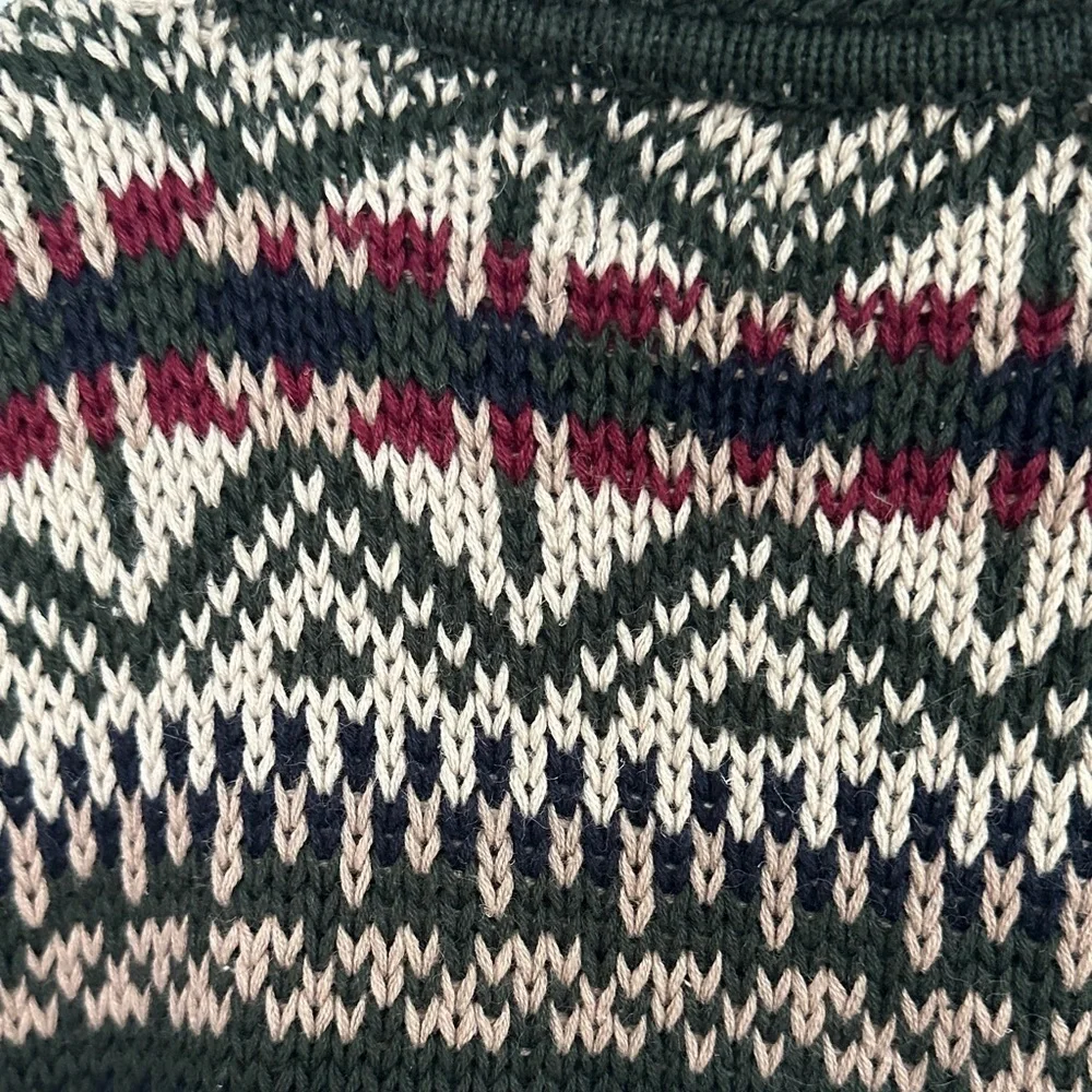 Men's vintage Patterned Sweater - Black, Cream, and Red